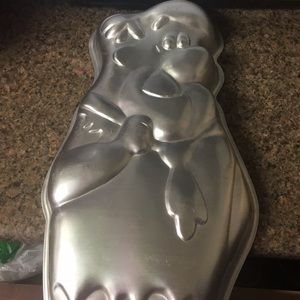 Fred flintstone cake pan